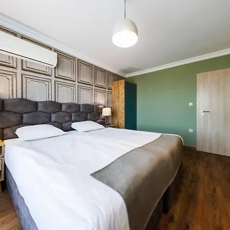 Avenue - Free Parking Aparthotel