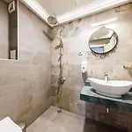 Avenue Ξενοδοχείο με διαμερίσματα 4*