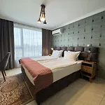 Avenue 4* София
