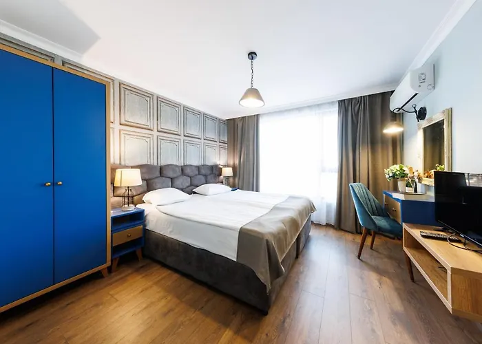 Aparthotel Avenue - Free Parking