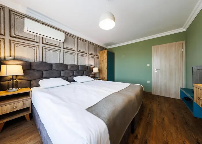 Avenue - Free Parking Aparthotel