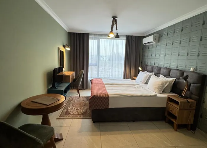 Апартхотел авеню - безплатен паркинг